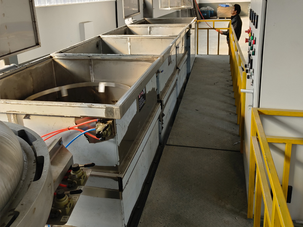 有機(jī)浸滲設(shè)備004