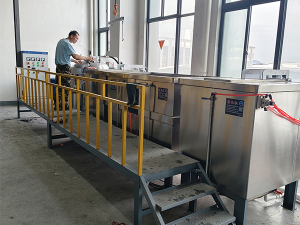 有機浸滲設(shè)備